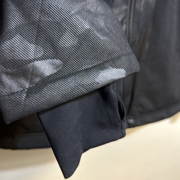 NWT Gap jacket - Picture 4 of 15